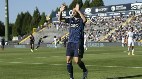 葡超焦点：波尔图客场二比一力克法马利康，豪取赛季连胜