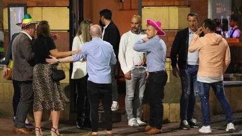 瓜迪奥拉深情设宴致敬无名英雄 曼城辉煌背后是他们