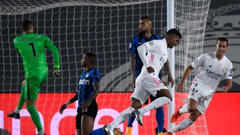 欧冠经典战：皇马三比二力克国米 罗德里戈替补绝杀闪耀伯纳乌