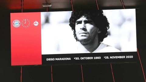 欧冠群雄垂首，送别永远球王马拉多纳最后一程