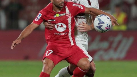 意甲绿茵烽火起 升班马鏖战憾负公牛