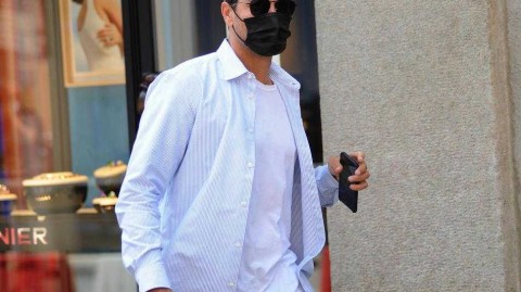 昔日锋霸归故里，博列洛米兰街头演绎低调型男风