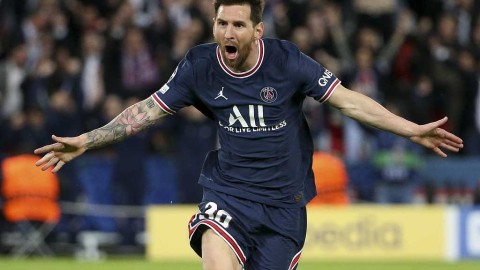 王子公园球场的封神之夜：梅西斩获巴黎首球，大巴黎击碎曼城魔咒