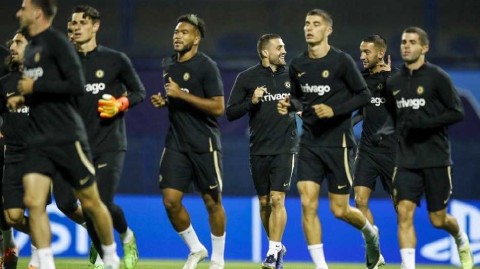 切尔西欧冠远征前夜，面罩战士与新援的最后备战