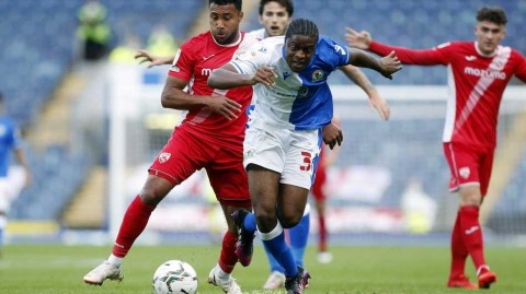 卡拉宝杯爆冷夜：英甲莫克姆客场掀翻英冠布莱克本