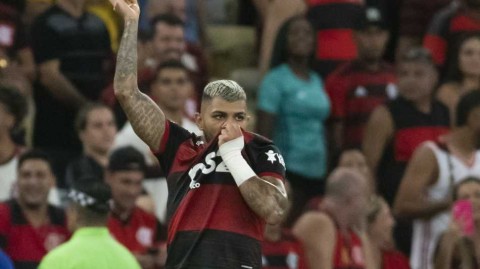 无声的暂停键：弗拉门戈六位战士新冠检测阳性，赛场下的战役同样艰难