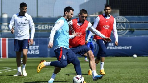 巴黎圣日耳曼训练日纪实：变革序章中的专注与决心