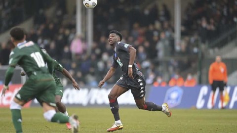 皇马亿欧豪购新一代中场屏障法国新星琼阿梅尼登陆伯纳乌