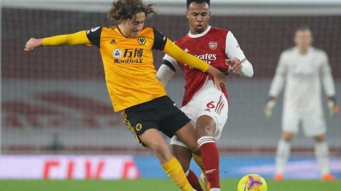 加布里埃尔因新冠隔离 枪手后防线面临严峻考验