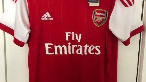 绿茵霓裳，赛季新装：欧洲豪门战袍巡礼