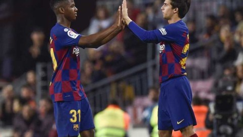 空荡的诺坎普与两亿窟窿：疫情如何重创巴萨王朝