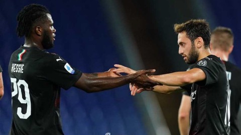 红黑风暴席卷罗马奥林匹克，AC米兰三球完胜拉齐奥