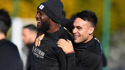 欧冠死亡之组前的最后演练 孔蒂打造全新蓝黑军团