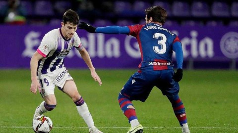 国王杯戏剧夜：巴拉多利德送礼，莱万特笑纳大礼强势晋级