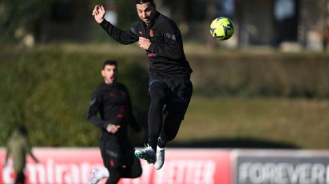 伊布归来破晓时红黑军团迎曙光