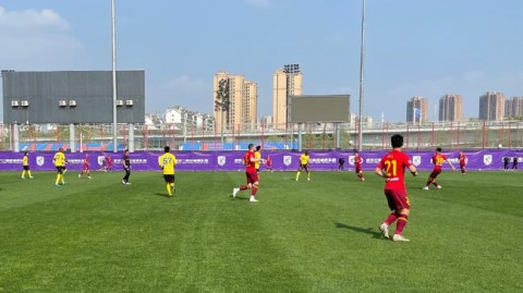 西北狼主场闷平领头羊——陕西联合0-0南通支云复盘：进球被吹定格局，四万主场见证平局之憾