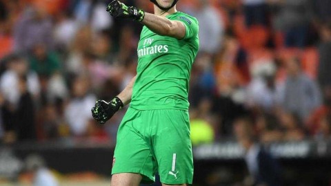 最后一舞镌刻忠诚：铁血坦克兵切赫，用伤痕与荣耀筑城的传奇人生