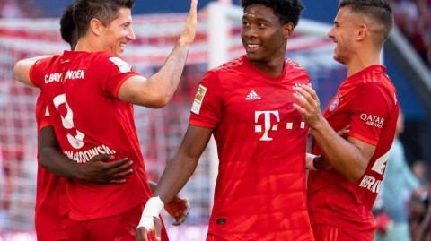 巴伐利亚风暴：拜仁六球逆转，安联球场的红白狂欢夜