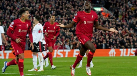 欧冠烽火夜：安菲尔德激战本菲卡，红军惊险晋级四强