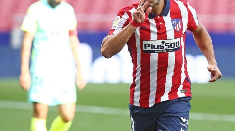 苏亚雷斯梦幻首秀：二十分钟两射一传，引领马竞狂胜