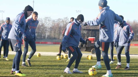 红魔训练场英姿备战英超激战