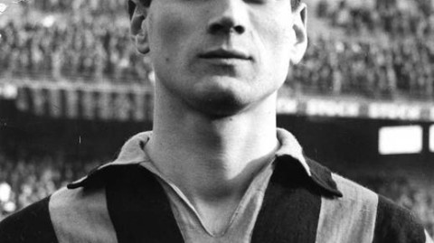 蓝衣左翼的永恒传奇：贾琴托·法切蒂的光影瞬间