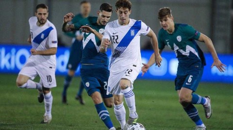 欧国联激战雅典：希腊与斯洛文尼亚的攻守之殇，红牌定格的平局