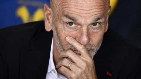 红黑军团逆转维罗纳重登意甲榜首 托纳利生日夜梅开二度