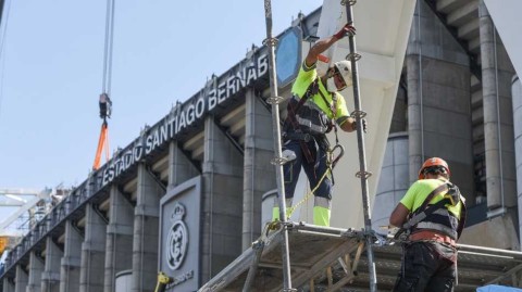 探秘伯纳乌改造时刻：未来感新纪元的宏伟蓝图