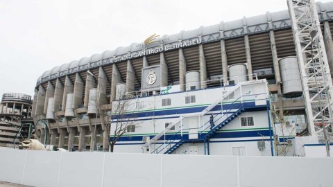 疫情下的百年圣地：伯纳乌寂静的春天与它守护的希望