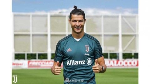 王者归来：克里斯蒂亚诺·罗纳尔多结束隔离，重返尤文图斯训练场