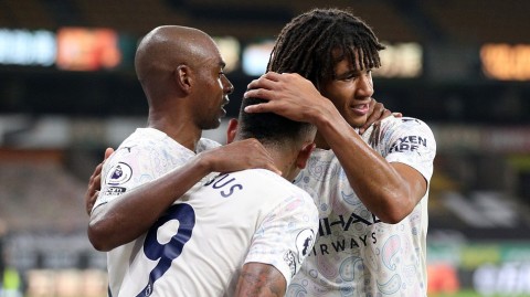 英超焦点战：曼城客场三比一力擒狼队，丁丁传射建功闪耀莫利纽克斯