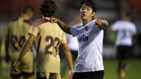 新赛季前最后一练：瓦伦西亚逆转卡塔赫纳，李刚仁闪耀梅开二度