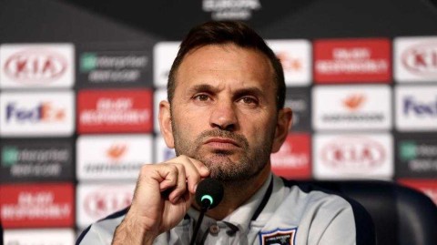 伊斯坦布尔训练场直击：欧联杯决战前夜，黑马雄心在博斯普鲁斯海峡畔燃烧