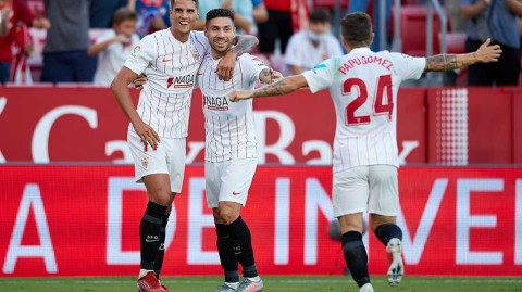 皮斯胡安的闪电风暴：塞维利亚开局狂飙击退瓦伦西亚