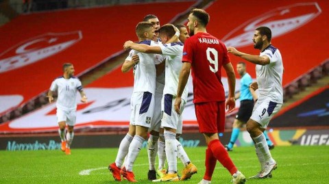 星月军团顽强迫平巴尔干雄鹰 伊斯坦布尔之夜激情四射