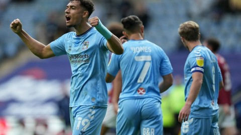 英联杯惊雷：考文垂主场1-2爆冷不敌英乙北安普顿