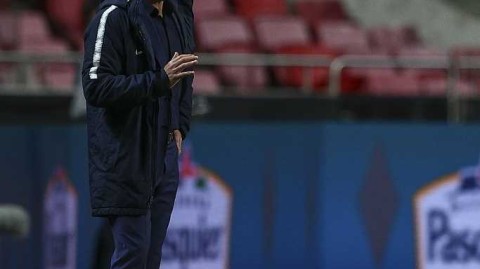 光影间的巅峰对决：欧国联葡萄牙与法国的激情碰撞