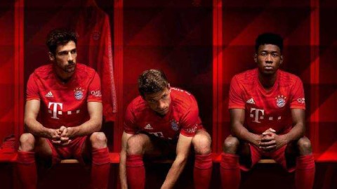 欧陆豪门新赛季战袍大赏：哪件是你的最爱？