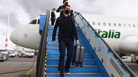 蓝衣军团兵临阿姆斯特丹 意大利队剑指欧国联巅峰对决