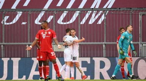 安联之夜的天才与遗憾：拜仁苦战被柏林联绝平，穆夏拉闪耀中痛苦离场