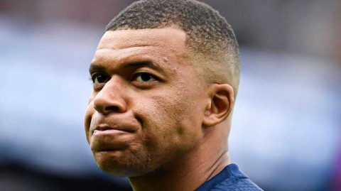 姆巴佩去留风波搅动足坛巴黎巨星未来何去何从