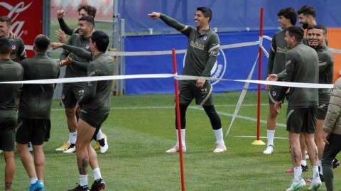 决战前夕，红白之心：马德里竞技的冠军冲锋号