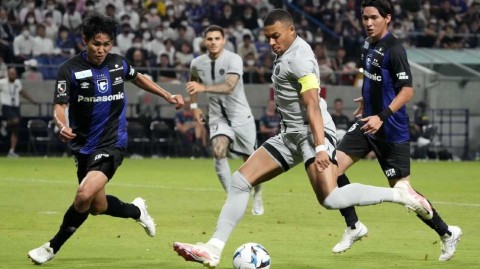 东瀛绿茵盛宴：巴黎巨星闪耀大阪夜