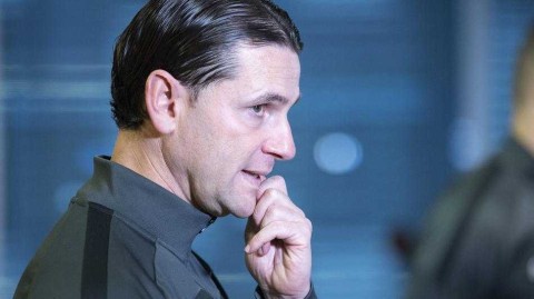 欧联杯生死战前，伯尔尼年轻人主帅与大将亮相新闻发布会