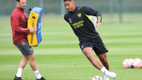 枪手集结绿茵场 季前备战启新程