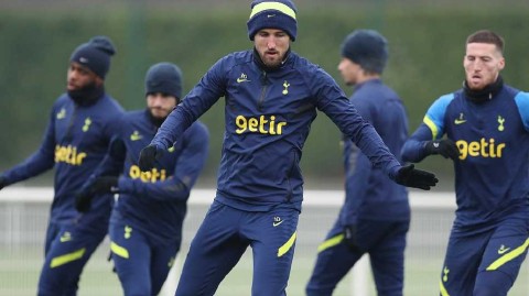 哈里·凯恩领衔热刺训练场 英联杯半决赛前夕的专注与决心