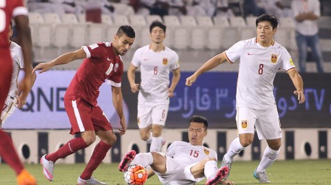 2-0刷卡晋级12强赛！国足绝境求生，半个亚洲都“帮”了一把