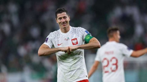 卡塔尔世界杯烽火再燃 波兰力克沙特迎首胜