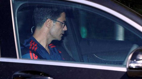 孤勇后的重逢：镜头下的阿森纳，在寂静中重启希望